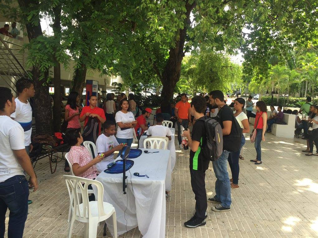 Mini competencia de exhibición en UNAPEC