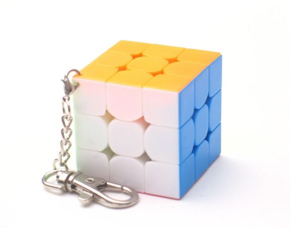 Z Cube Mini 3x3 (con llavero removible)